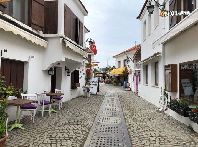 Seferihisar Kamp Alanları